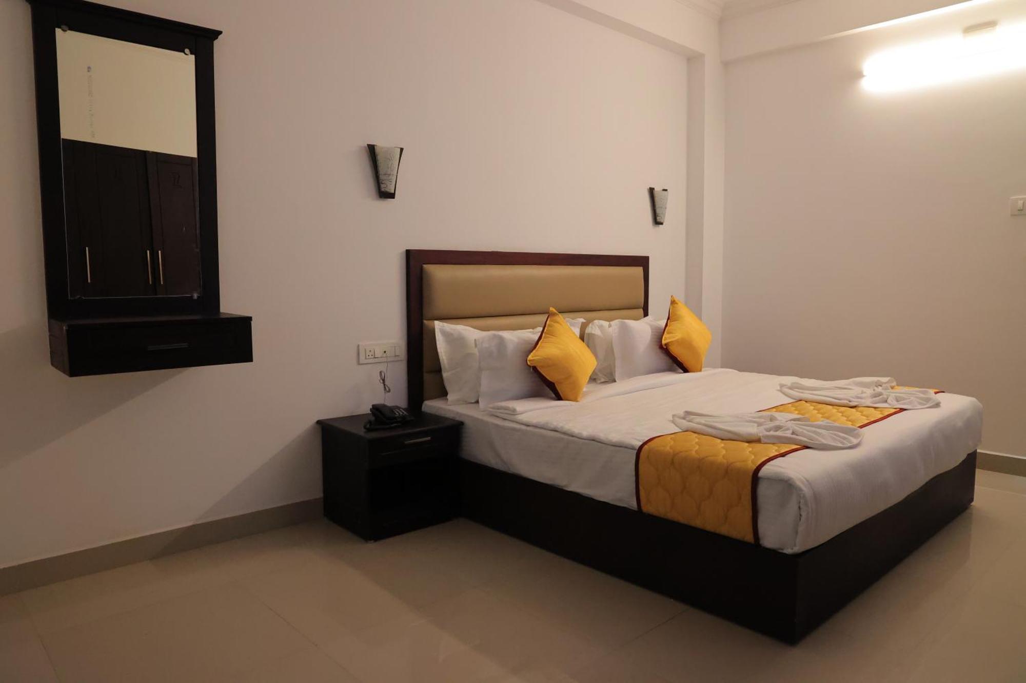 Spring Valley Resort Thekkady Extérieur photo