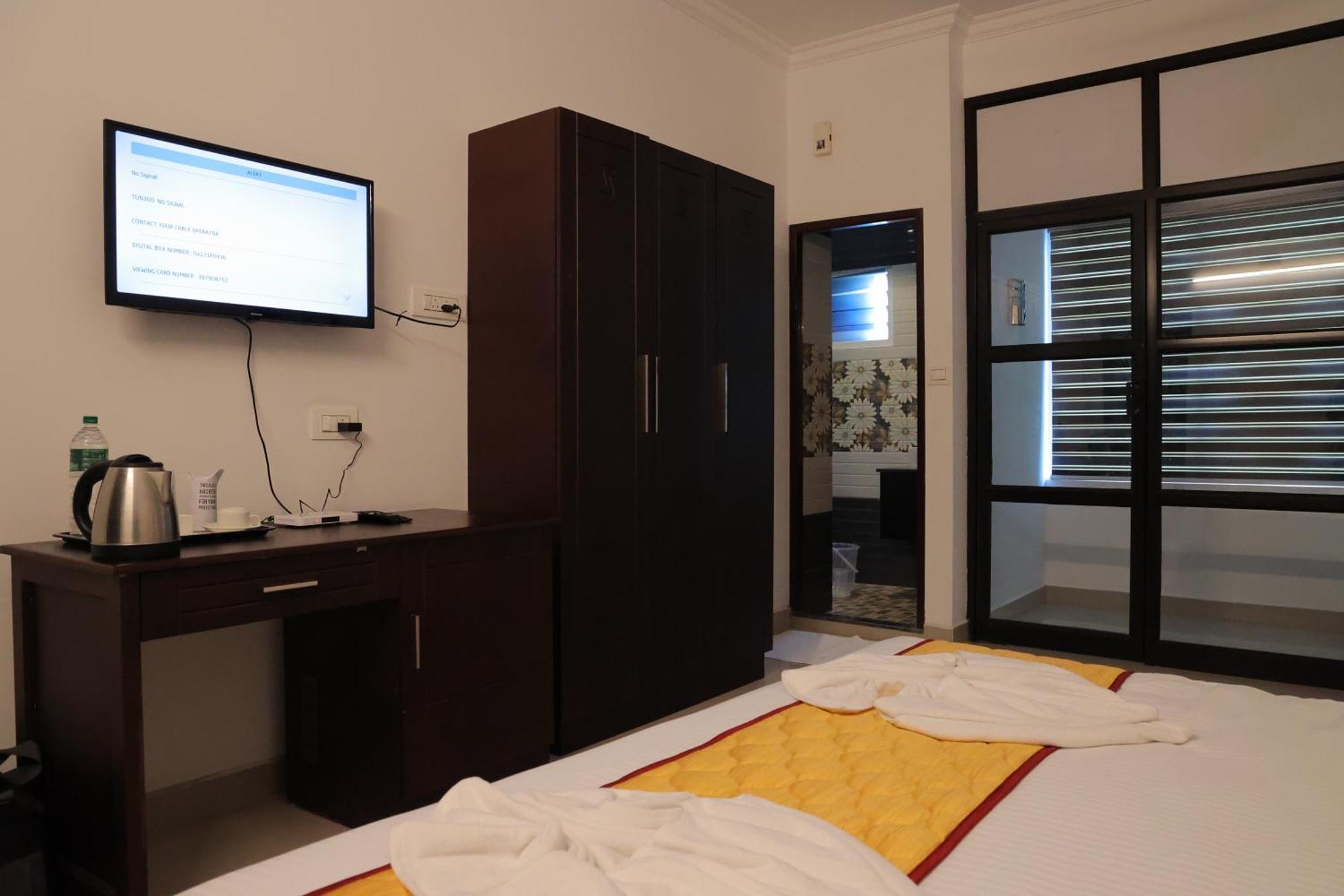 Spring Valley Resort Thekkady Extérieur photo