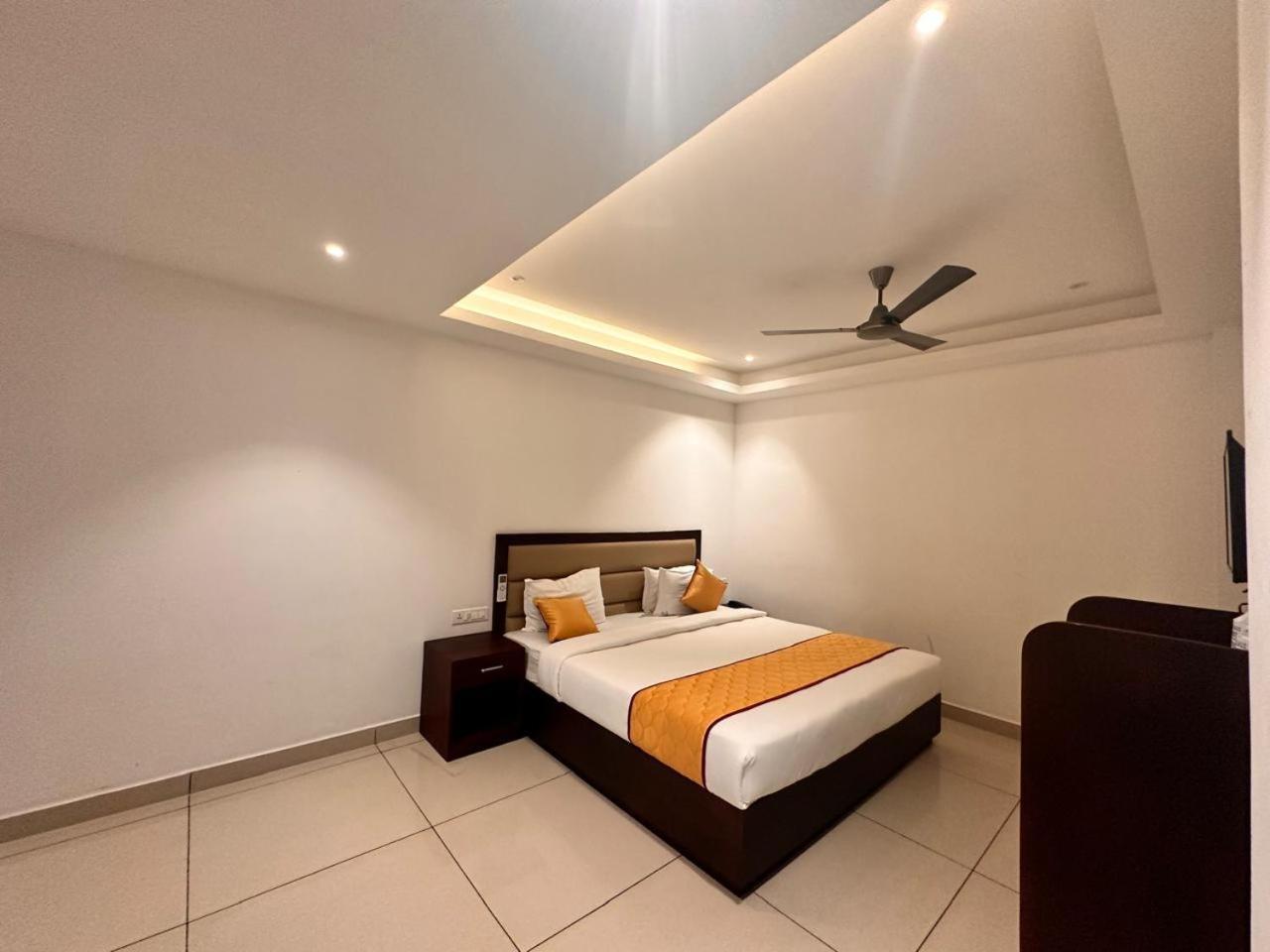 Spring Valley Resort Thekkady Extérieur photo