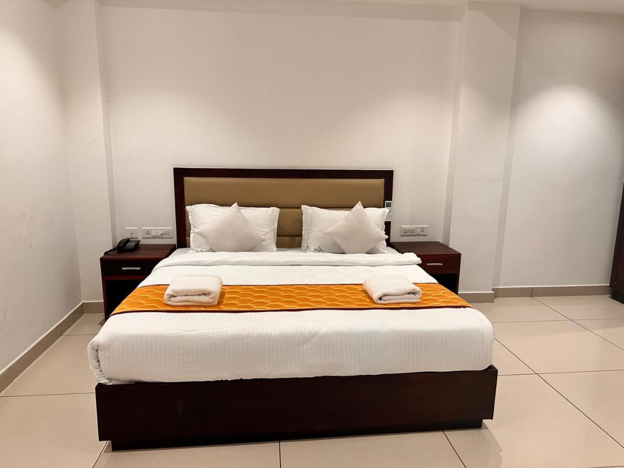 Spring Valley Resort Thekkady Extérieur photo