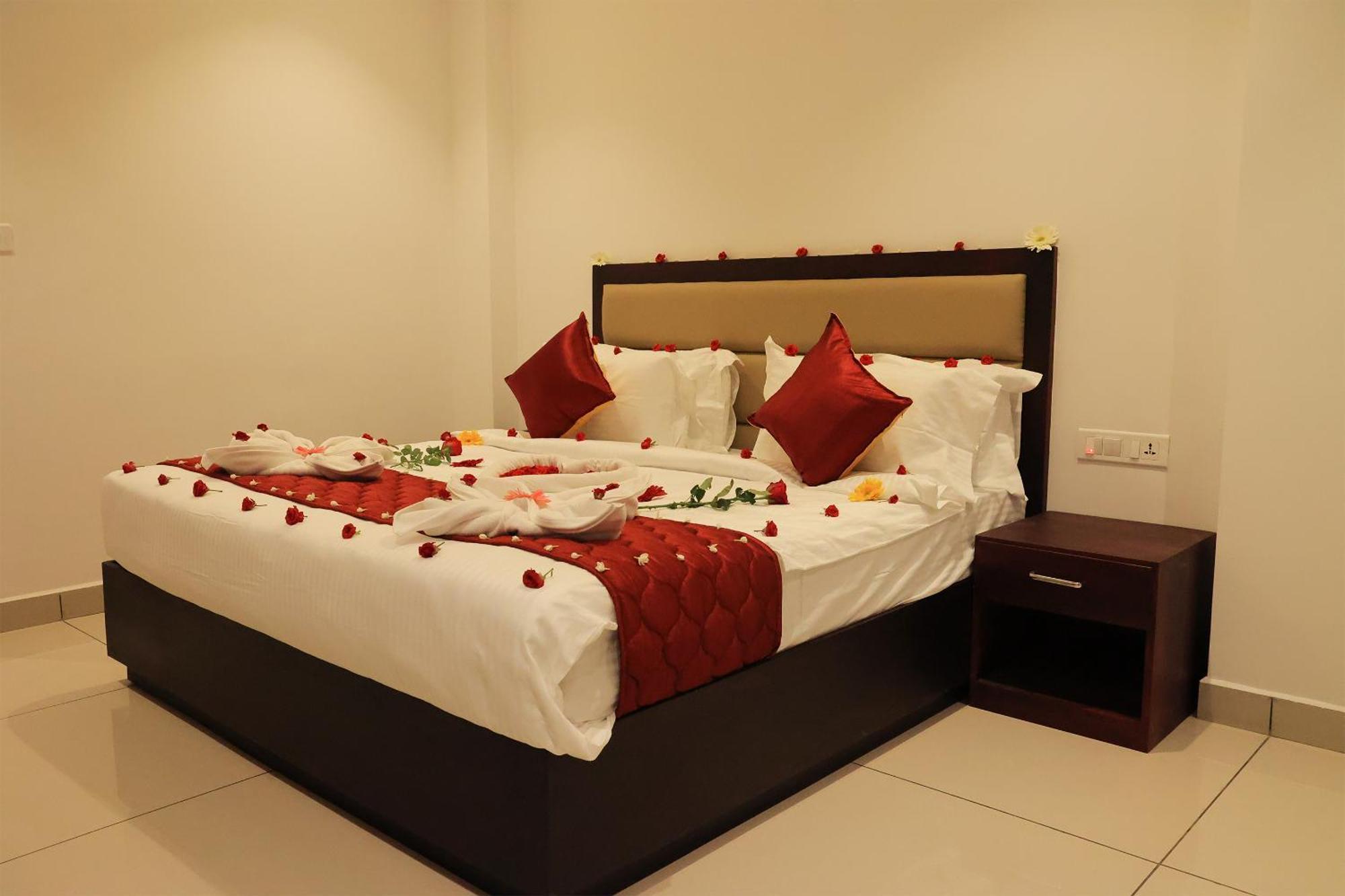 Spring Valley Resort Thekkady Extérieur photo