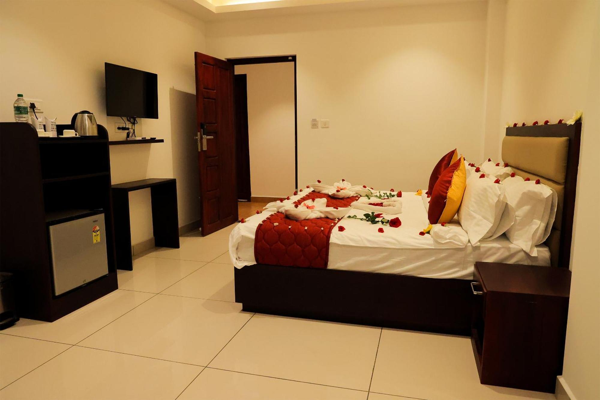 Spring Valley Resort Thekkady Extérieur photo